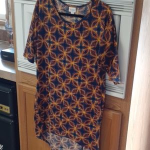 Lularoe small Irma